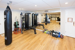 Installation of a basement gym in Quincy